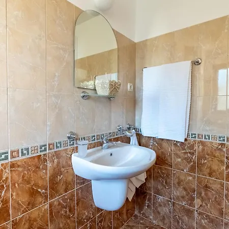 Kalina Guest 4* Sozopol